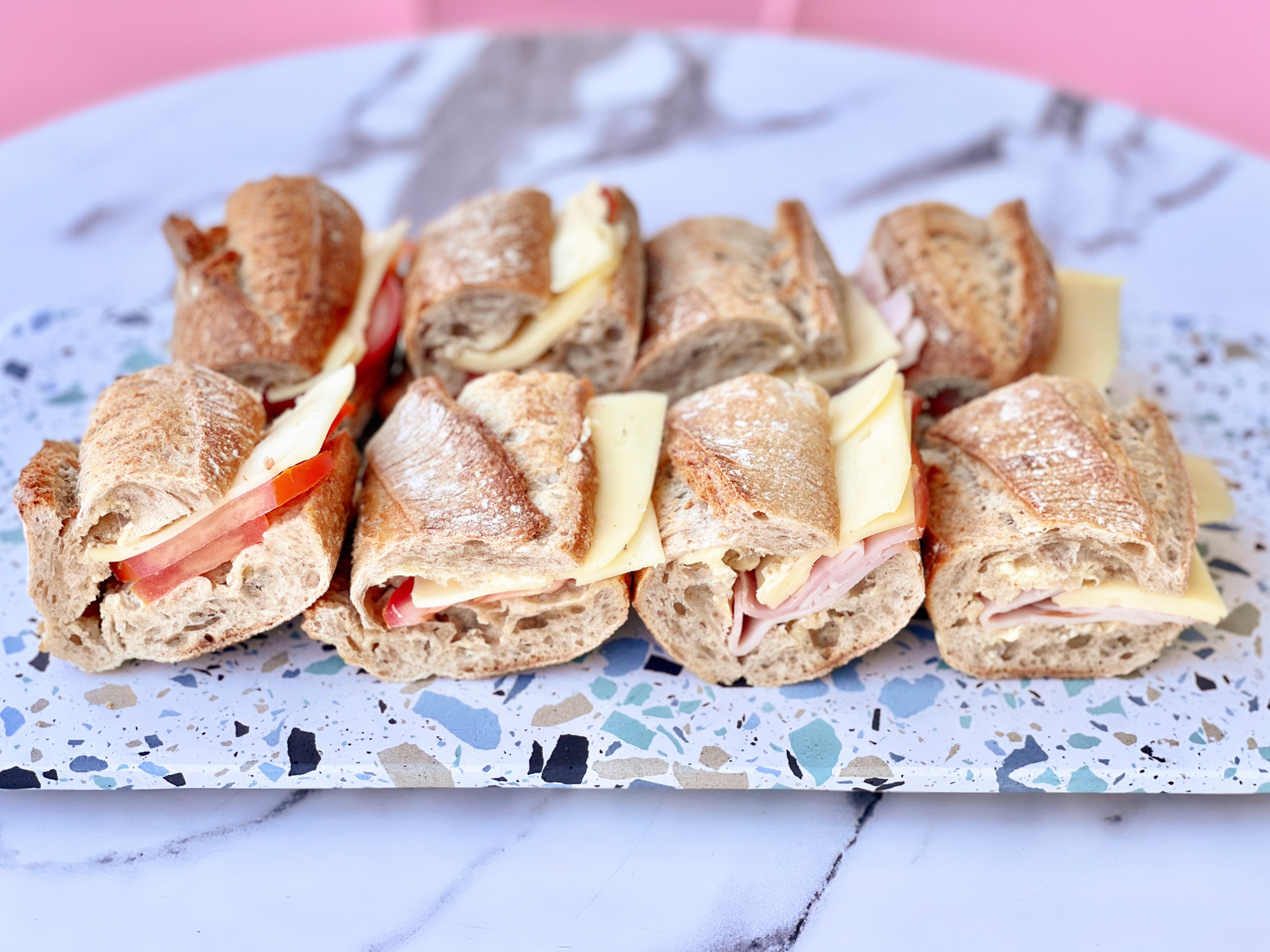 Mini ham-cheese baguettes (12pc)