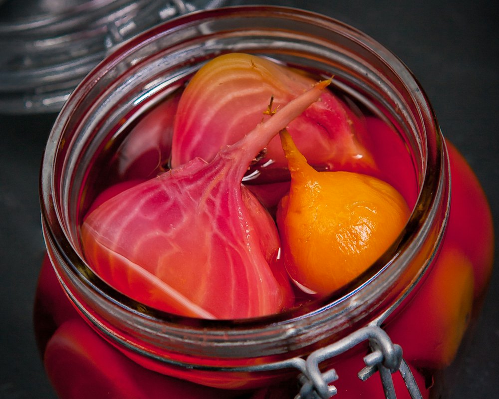 Jar of sliced pickled beets