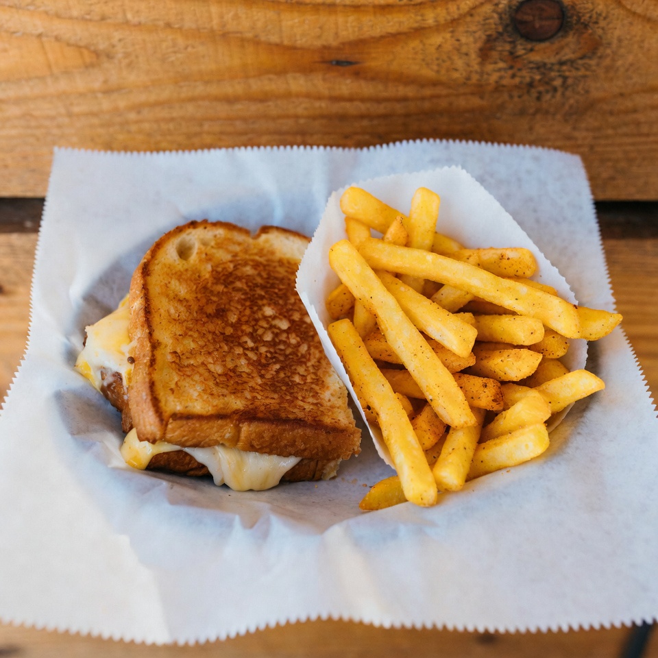 Grilled Cheese & Fries